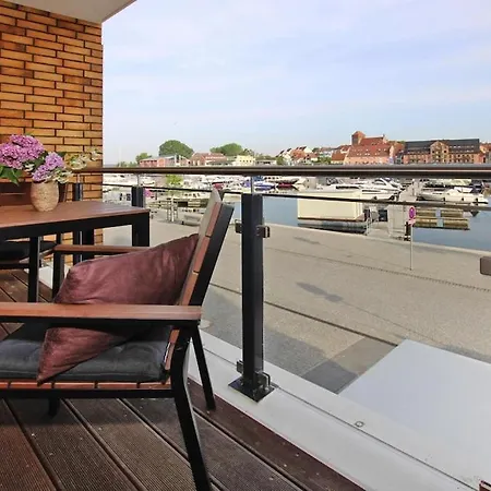 Holiday Flat Mueritzbrise, Waren An Der Mueritz Lägenhet